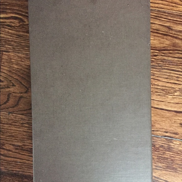 Louis Vuitton Wallet - Picture 11 of 16